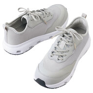 セーフティシューズ